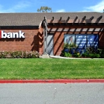 3_windowgraphics_usbank_irvine_iconography
