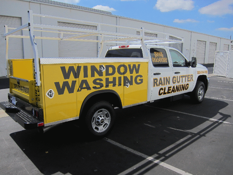truck_lettering_1