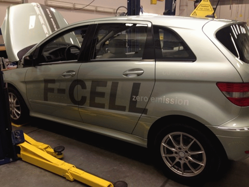Mercedes_F_Cell-Wrap_10