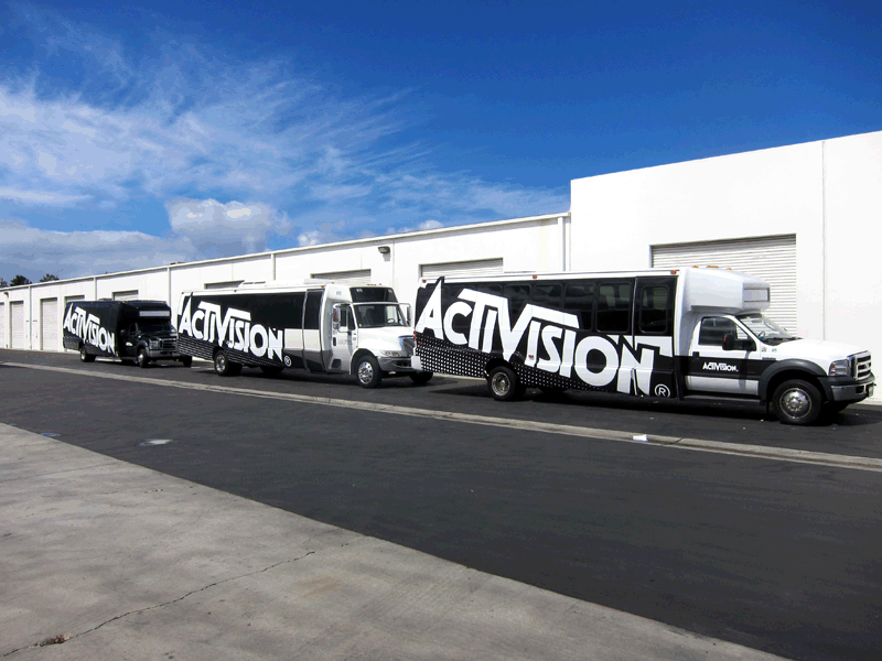 10_activision_busgraphics_iconography