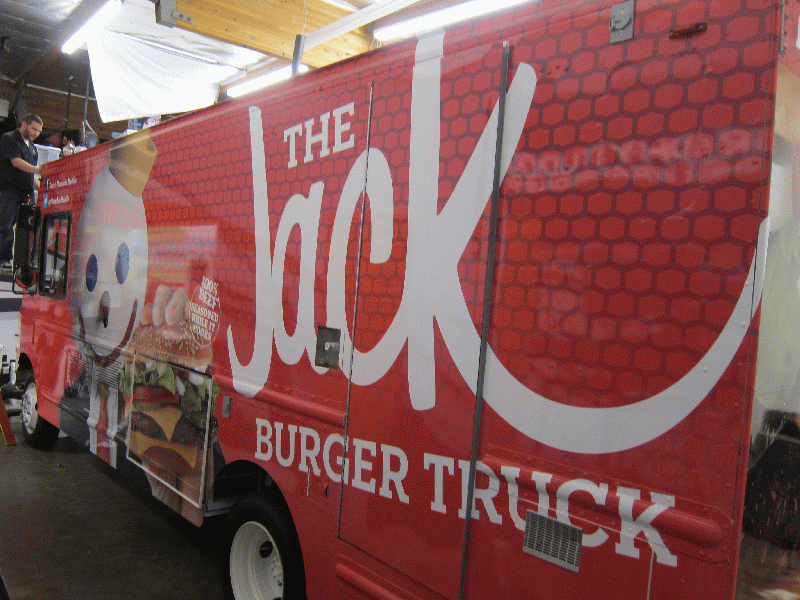 jack_box_food-truck-wrap_15