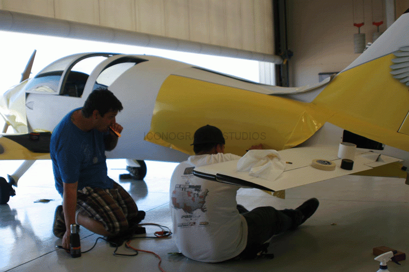 Airplane Wrap Installation