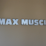 wall_sign_max-muscle1