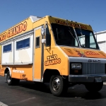 5_tacoshop_foodtruck_vehiclegraphics_iconography