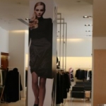 Digital print column mount