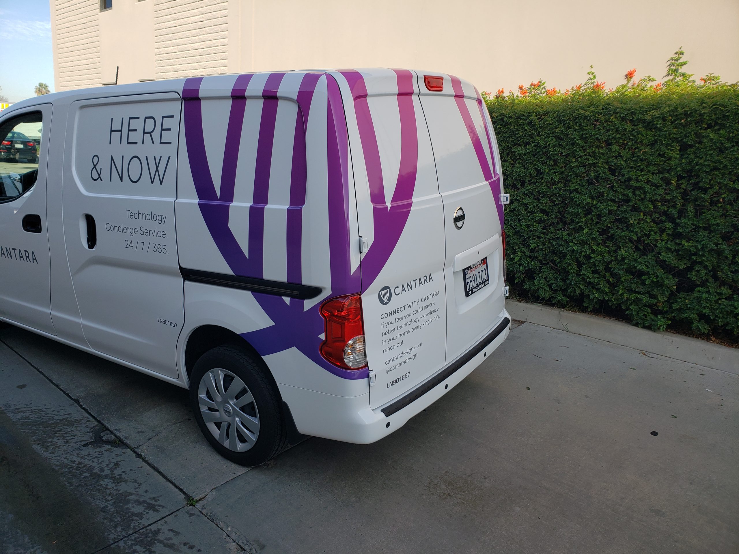 Van Graphics